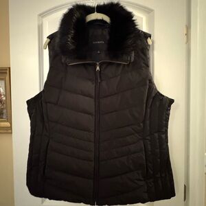 NWOT. Talbots Black Puffer Vest with removable Faux Fur Trim